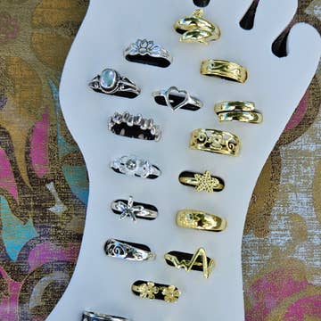 31 Silver & Gold Plated (over silver)Toe Rings with display
