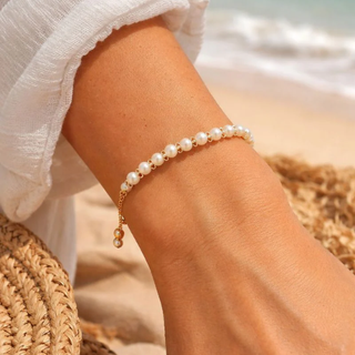 Classic Grace – Freshwater Pearl Adjustable Bracelet